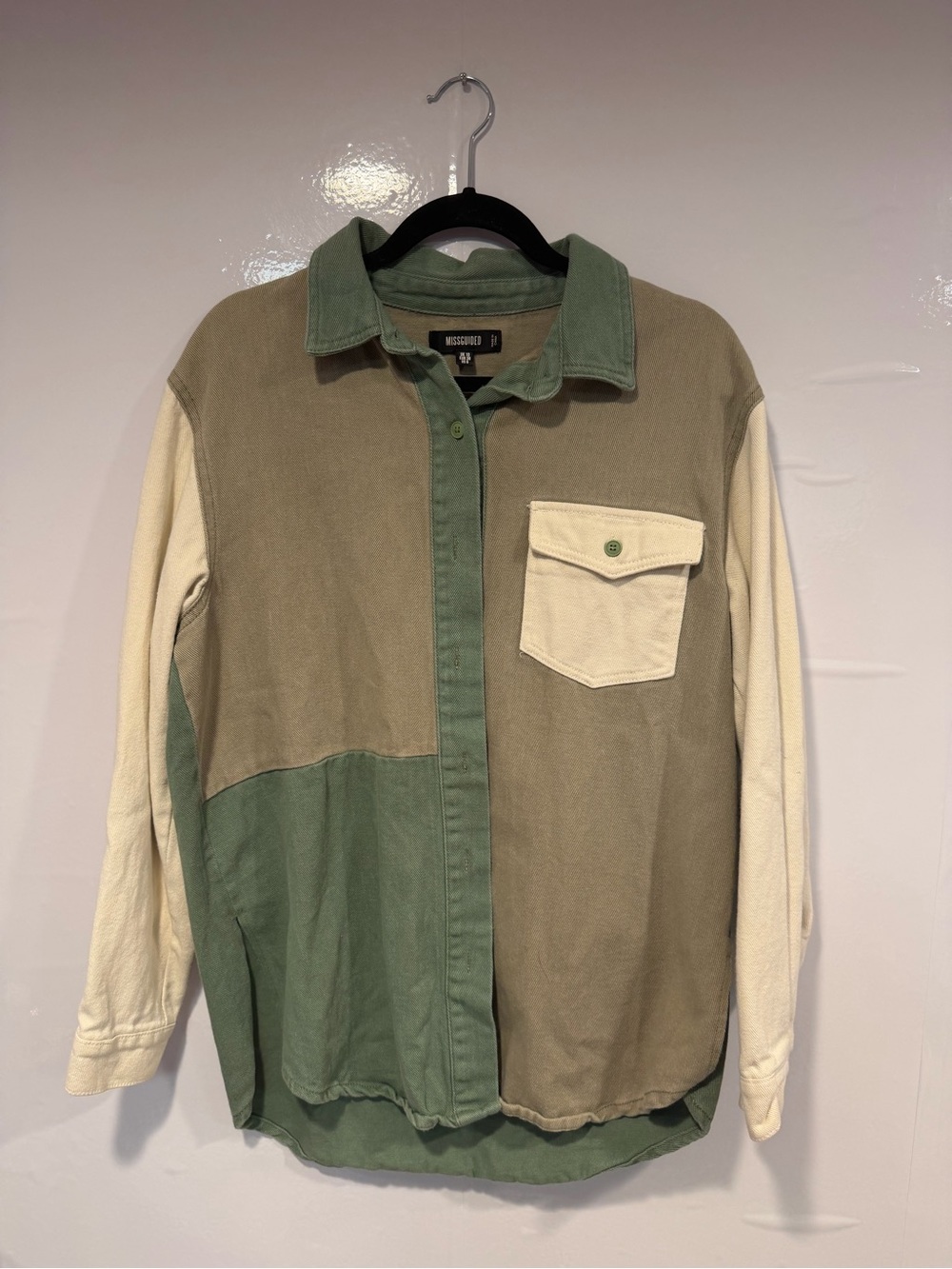 Colorblock Missguided‎ Button-Up Shirt in Olive, Sage & Cream